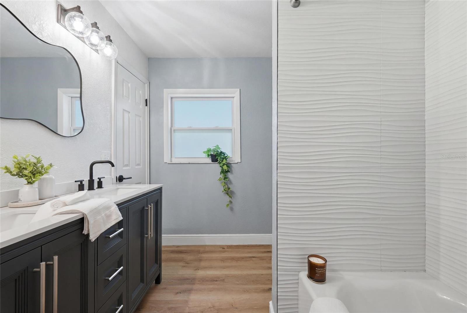 ARNO FARMS - Residential