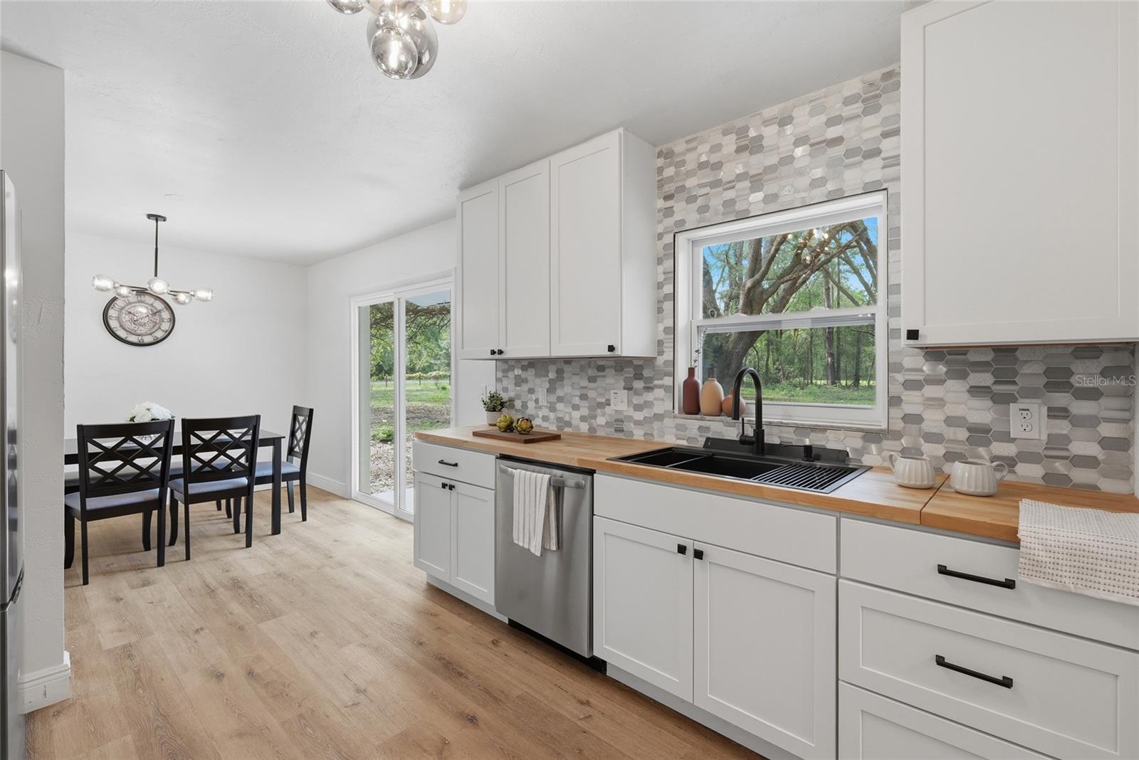 ARNO FARMS - Residential