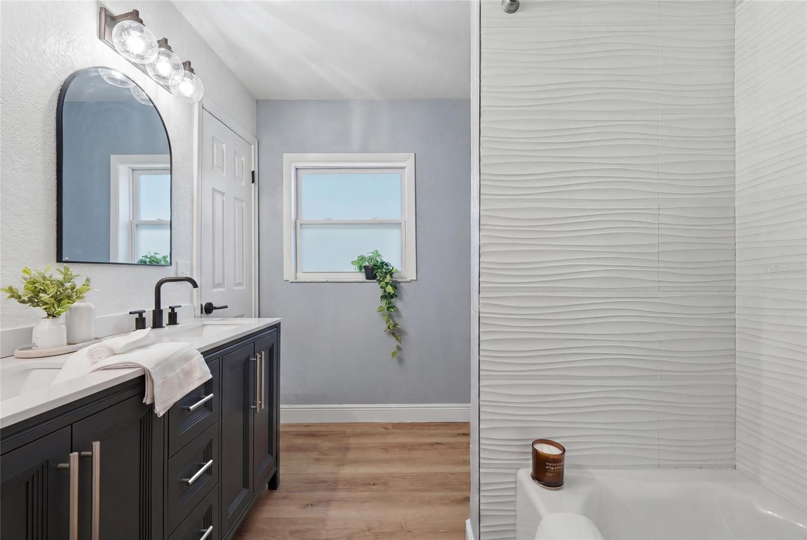 ARNO FARMS - Residential