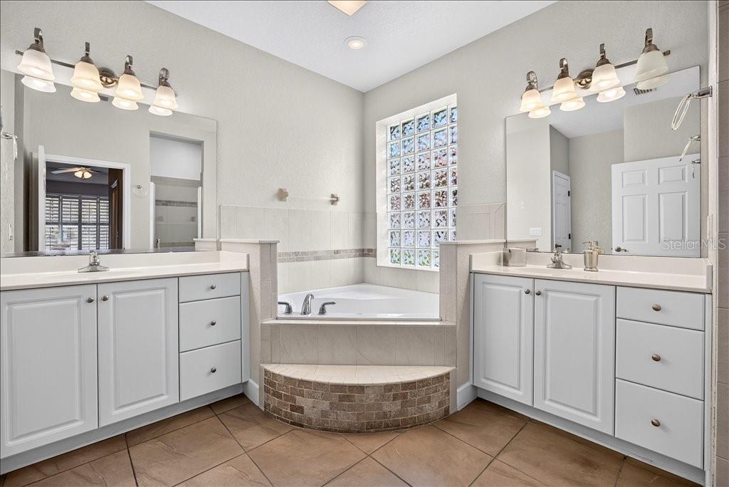 WESTLAND VILLAGE PH 01 - Residential