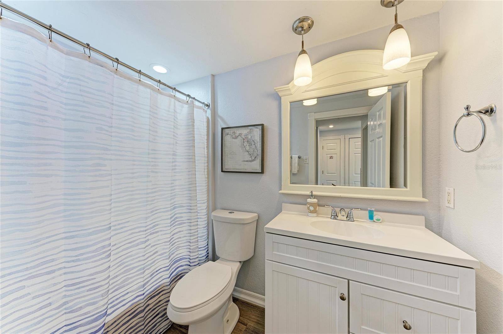 SEAGRASS FLATS - Residential