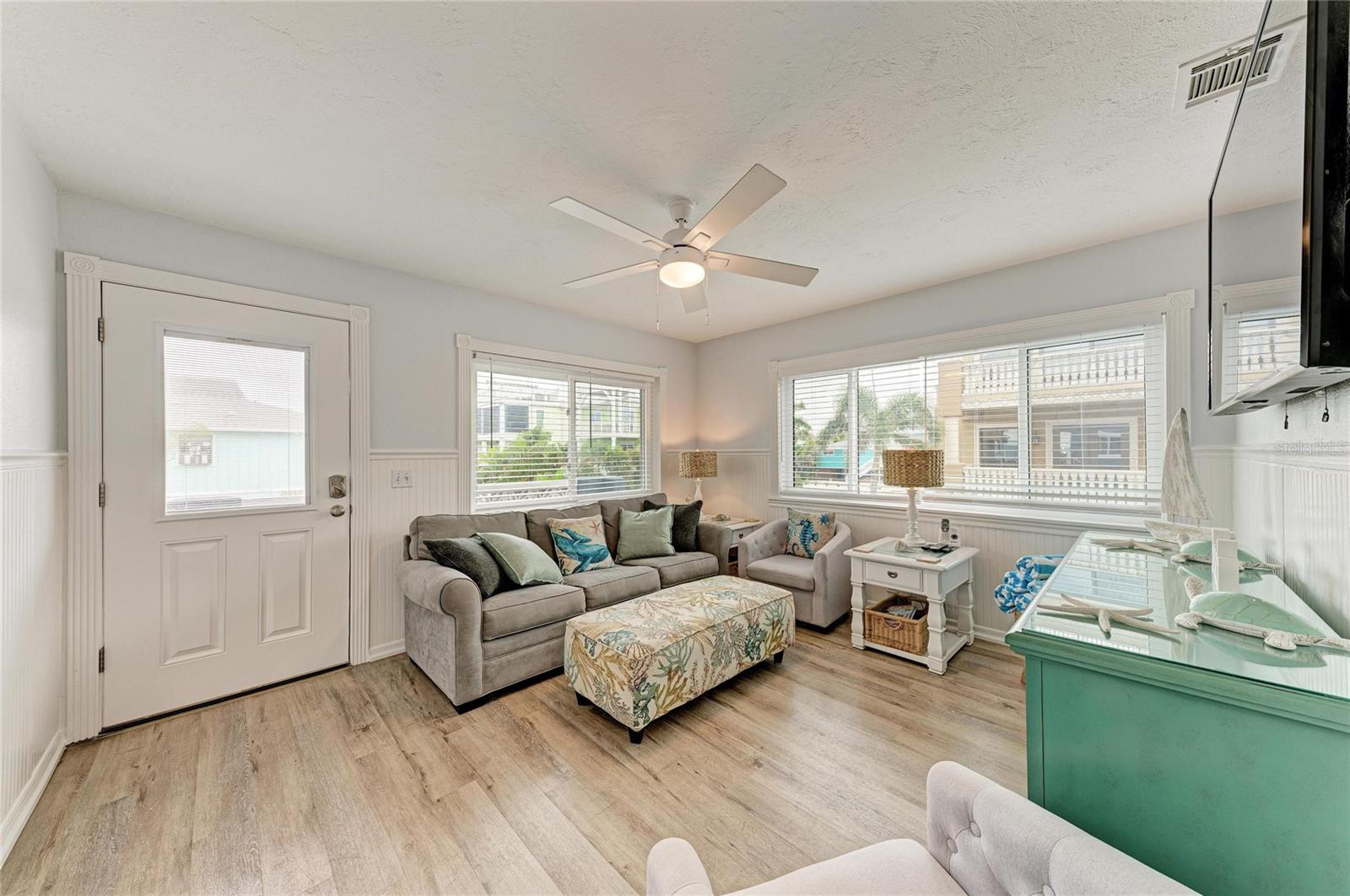 SEAGRASS FLATS - Residential