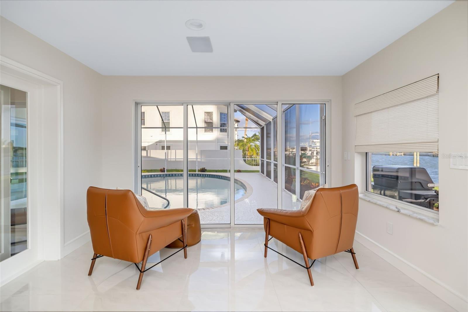 LIDO BEACH - Residential