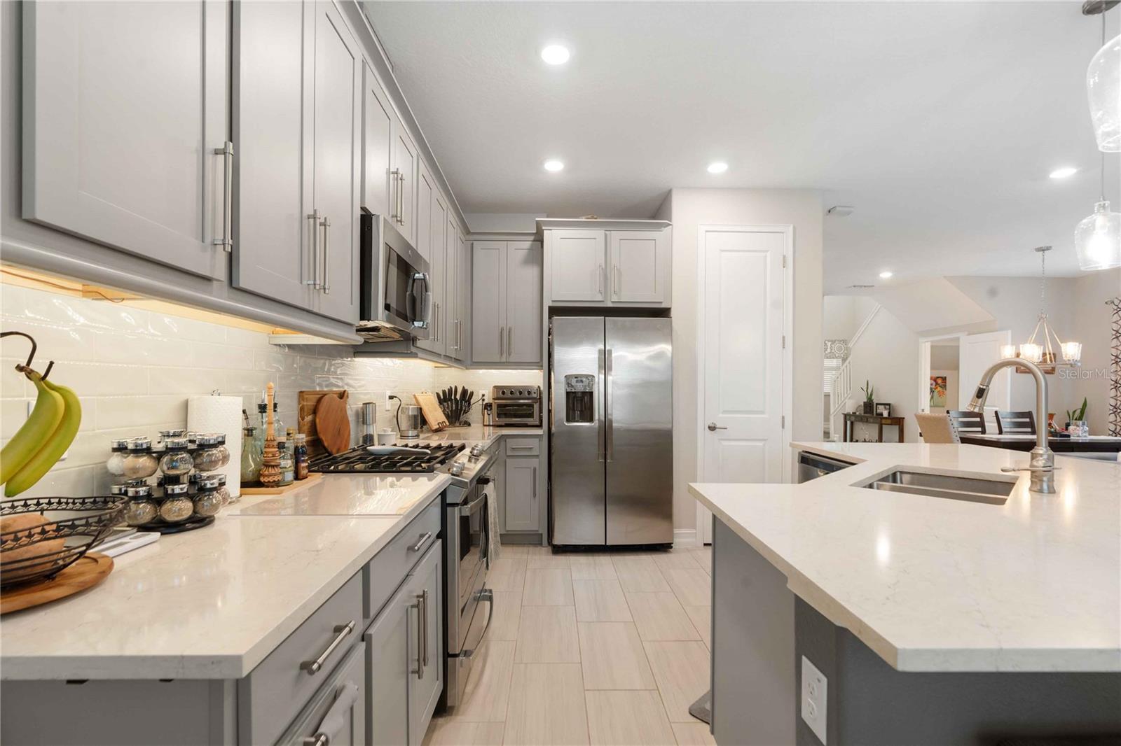ESTANCIA PH 4 - Residential