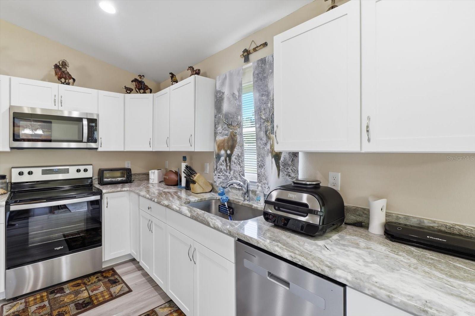 ROLLING RANCH ESTATES - Residential