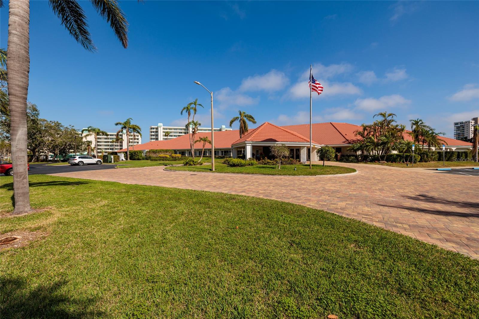 HARBOURSIDE CONDO - Residential