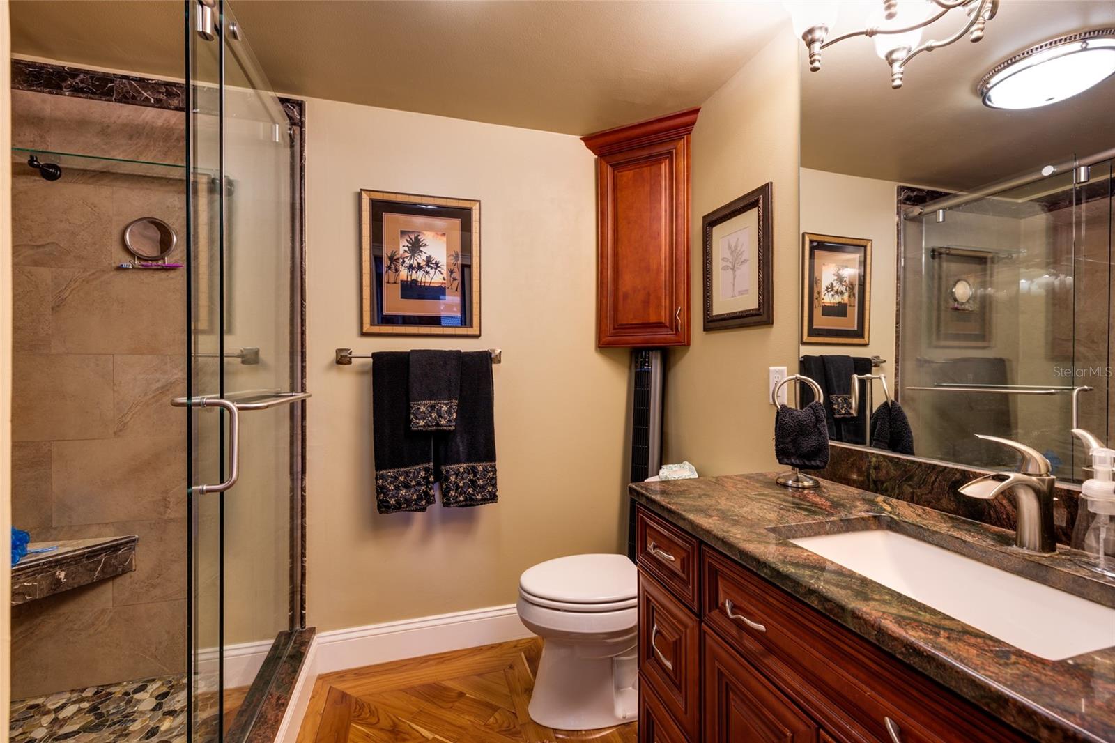 HARBOURSIDE CONDO - Residential