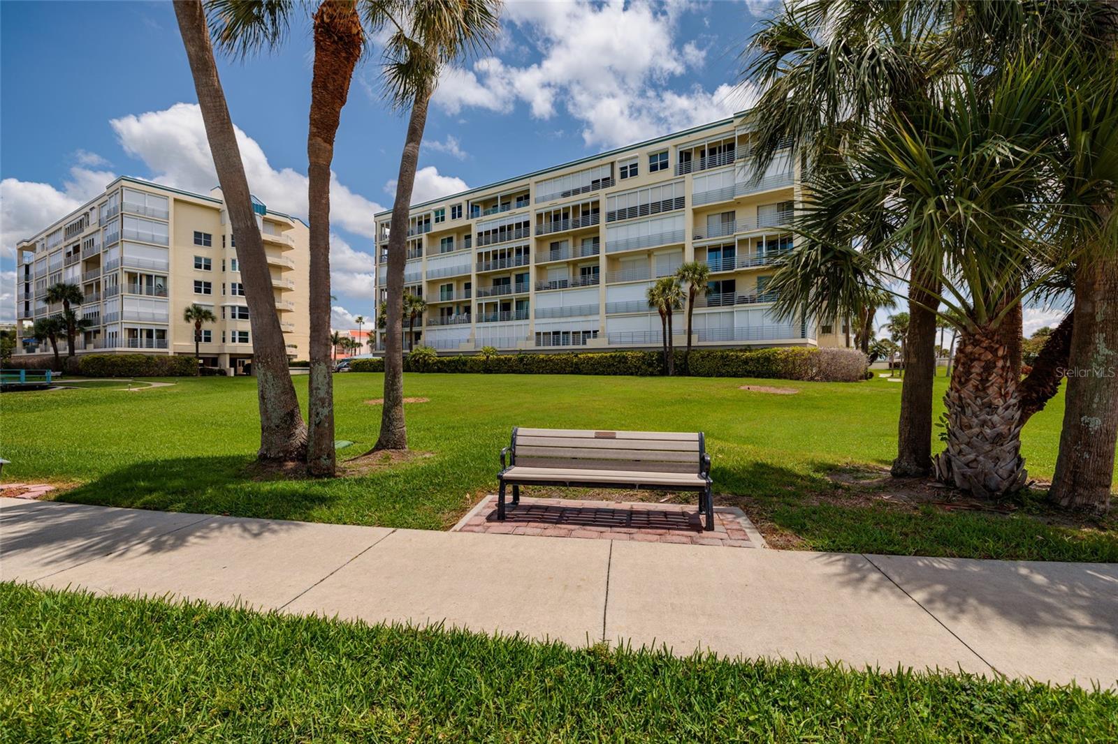 HARBOURSIDE CONDO - Residential