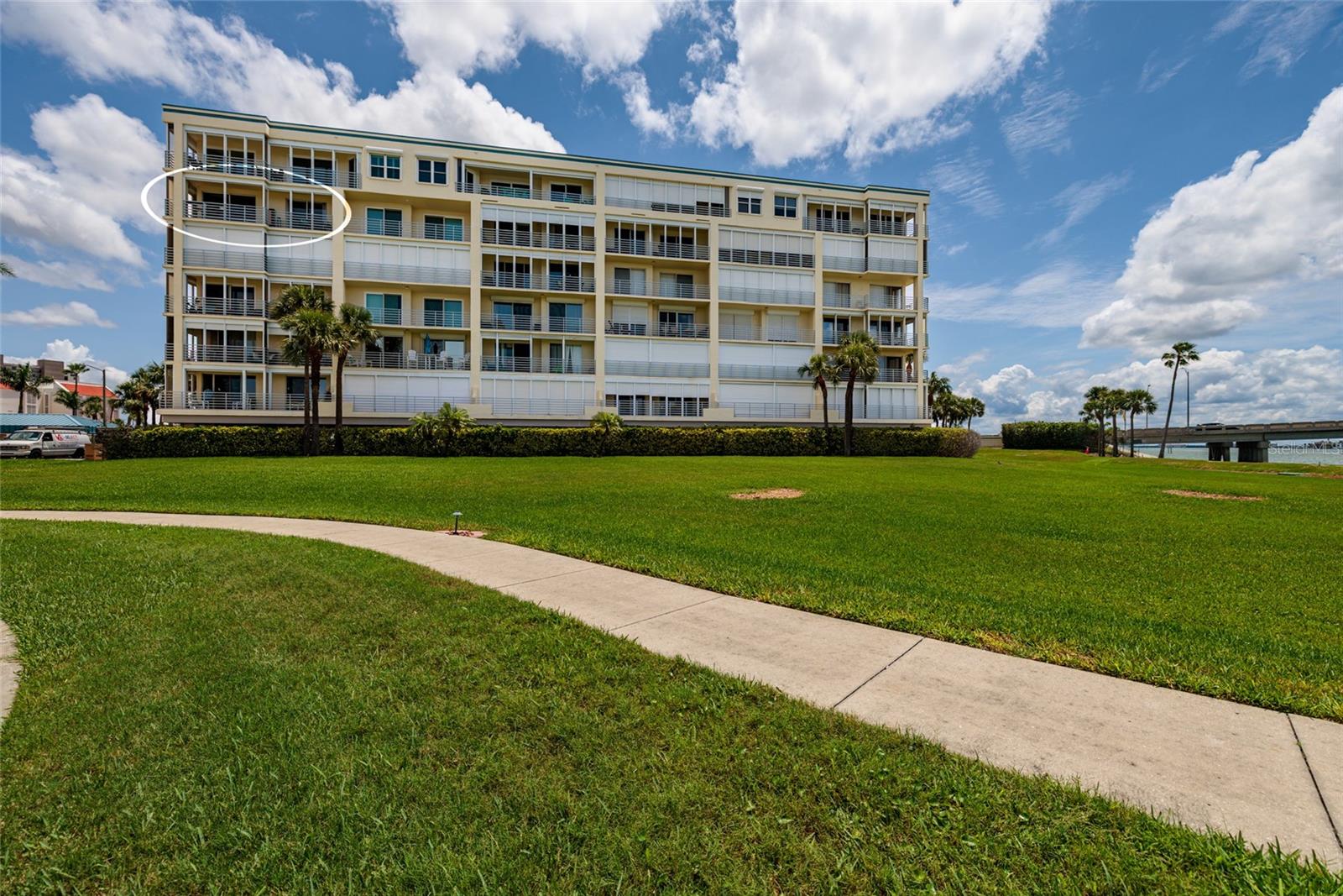 HARBOURSIDE CONDO - Residential