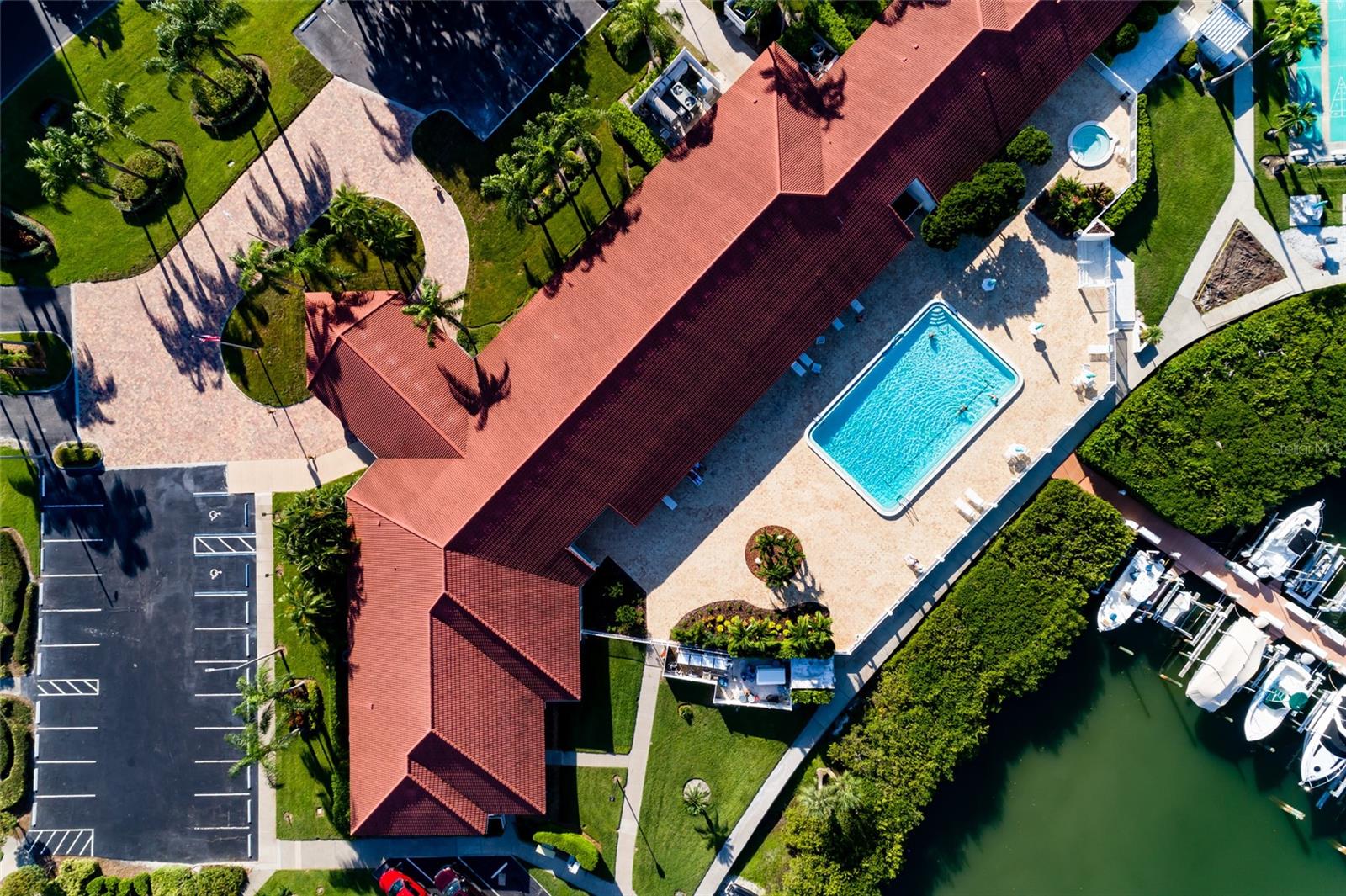 HARBOURSIDE CONDO - Residential