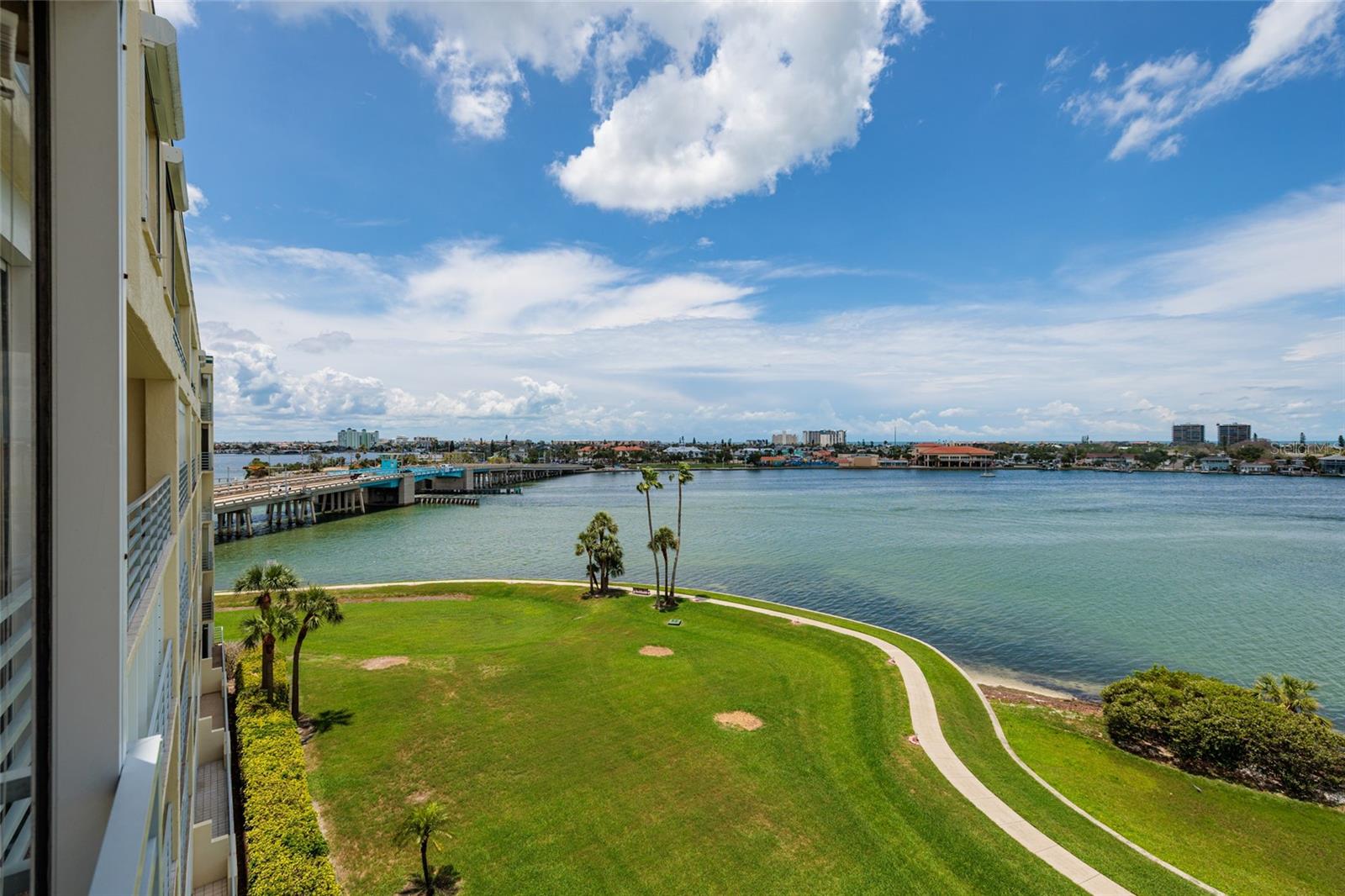 HARBOURSIDE CONDO - Residential
