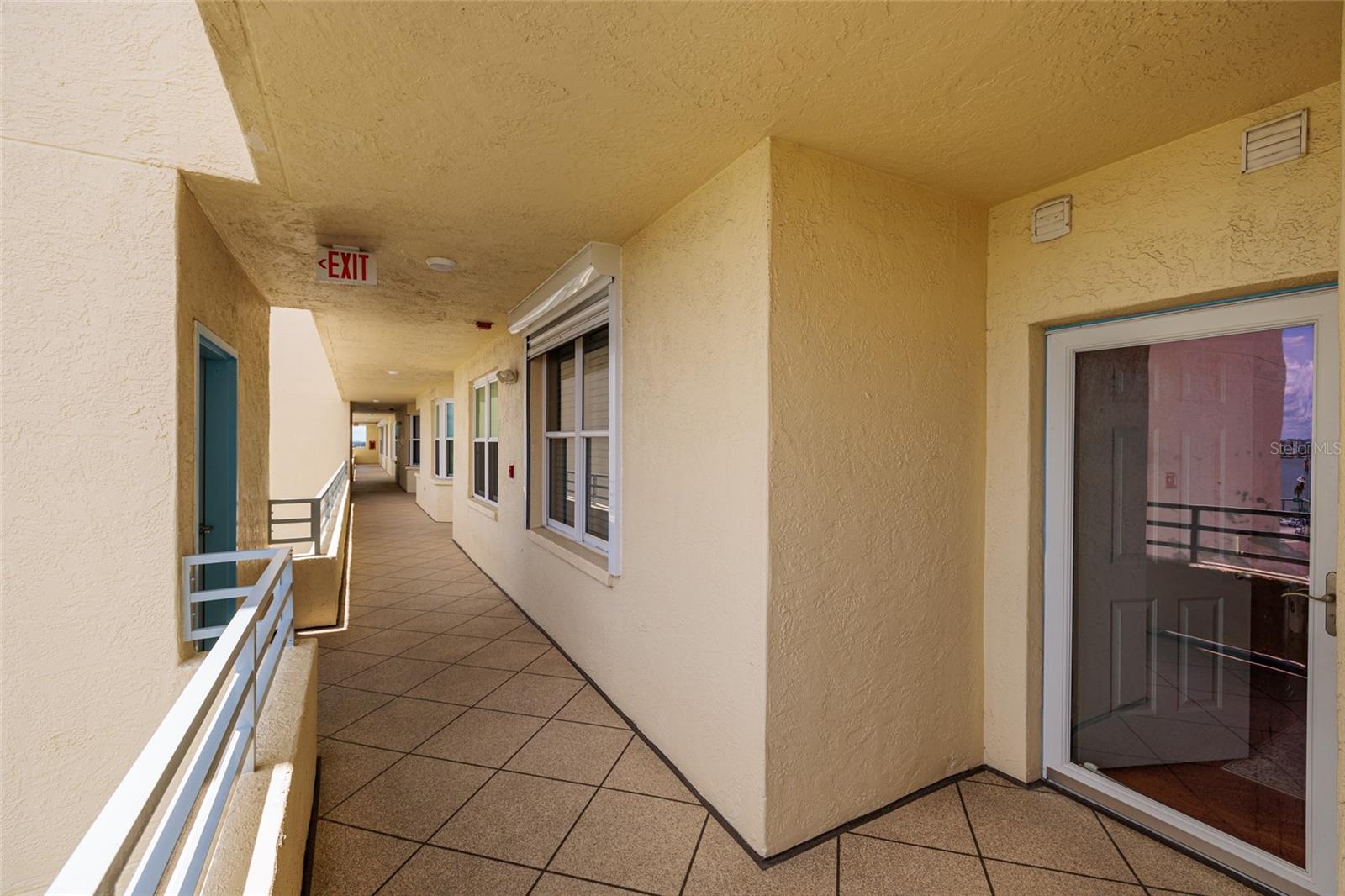 HARBOURSIDE CONDO - Residential