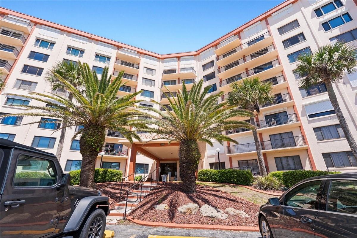 OCEAN VIEW MANOR CONDO - Residential