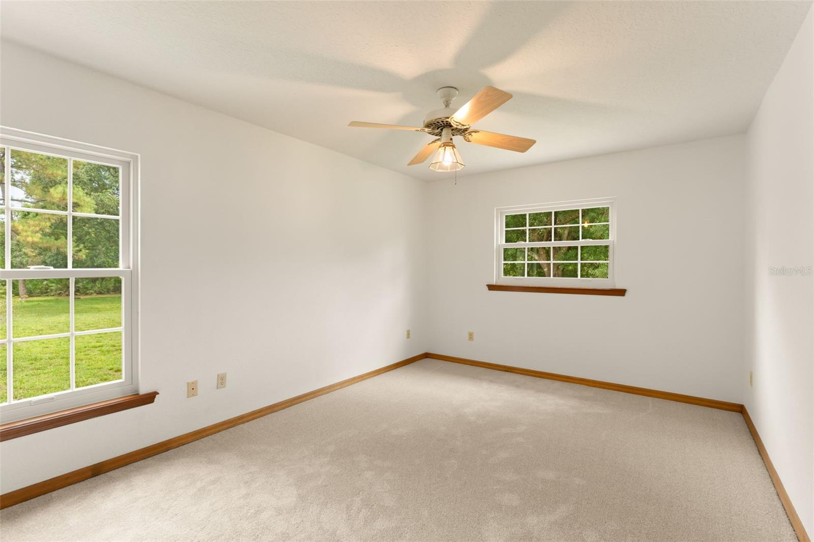 PICKETT DOWNS - Residential