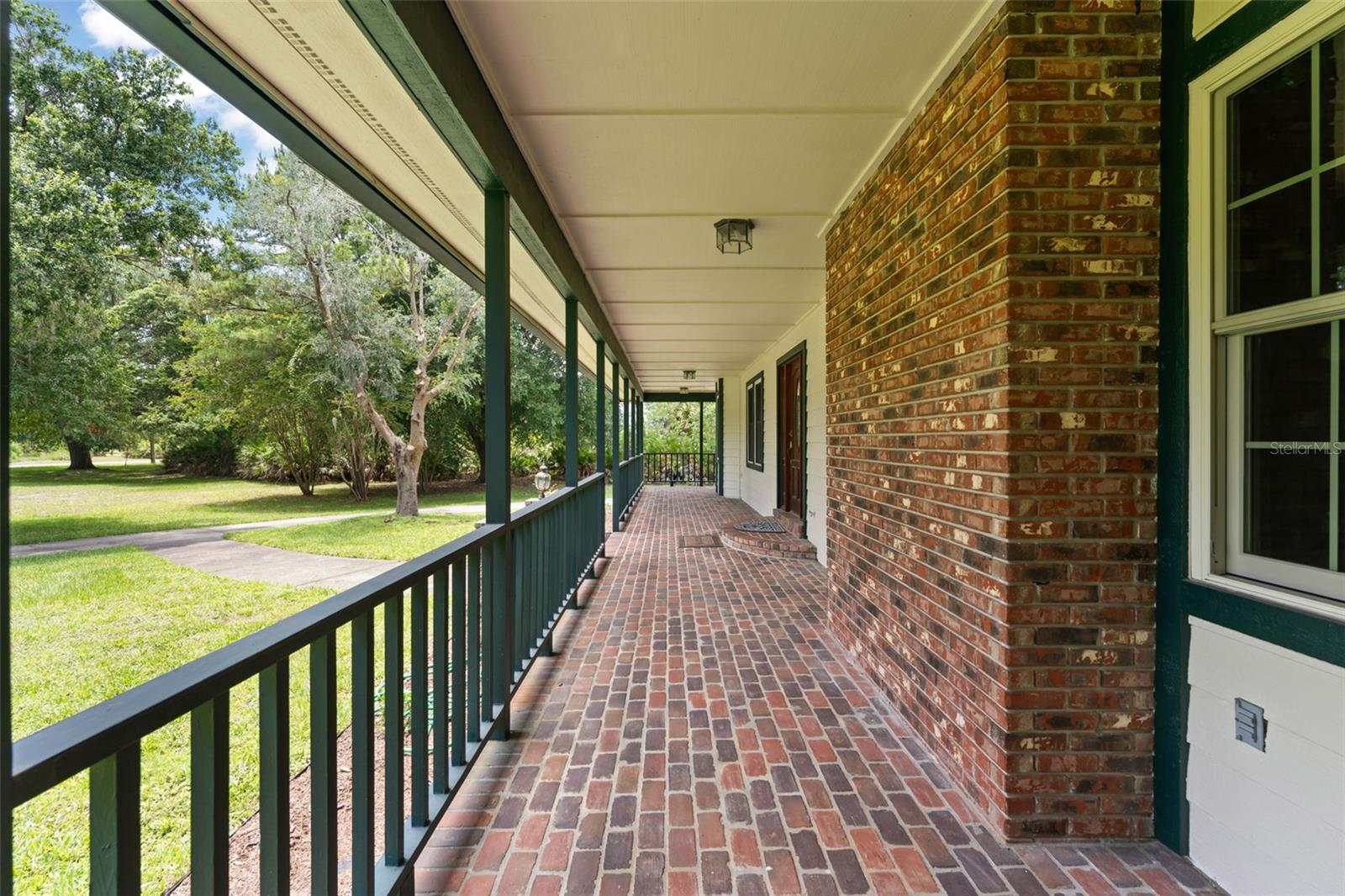 PICKETT DOWNS - Residential