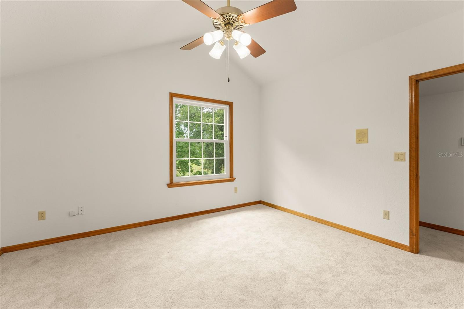 PICKETT DOWNS - Residential