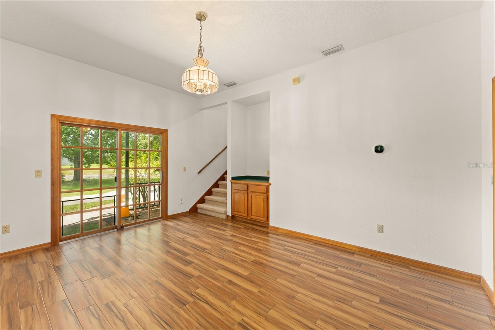 PICKETT DOWNS - Residential