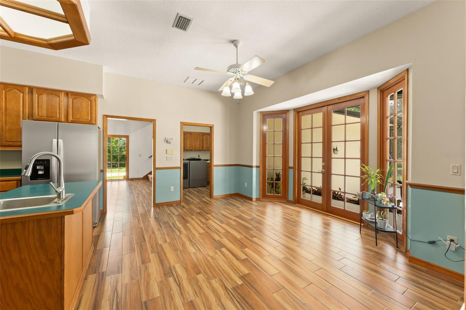 PICKETT DOWNS - Residential