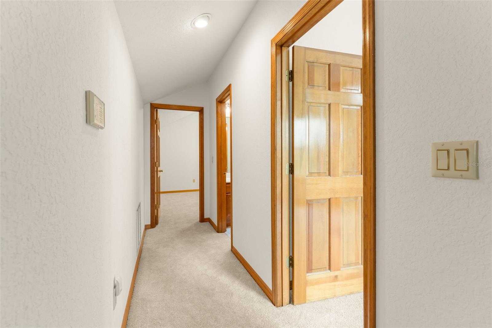 PICKETT DOWNS - Residential
