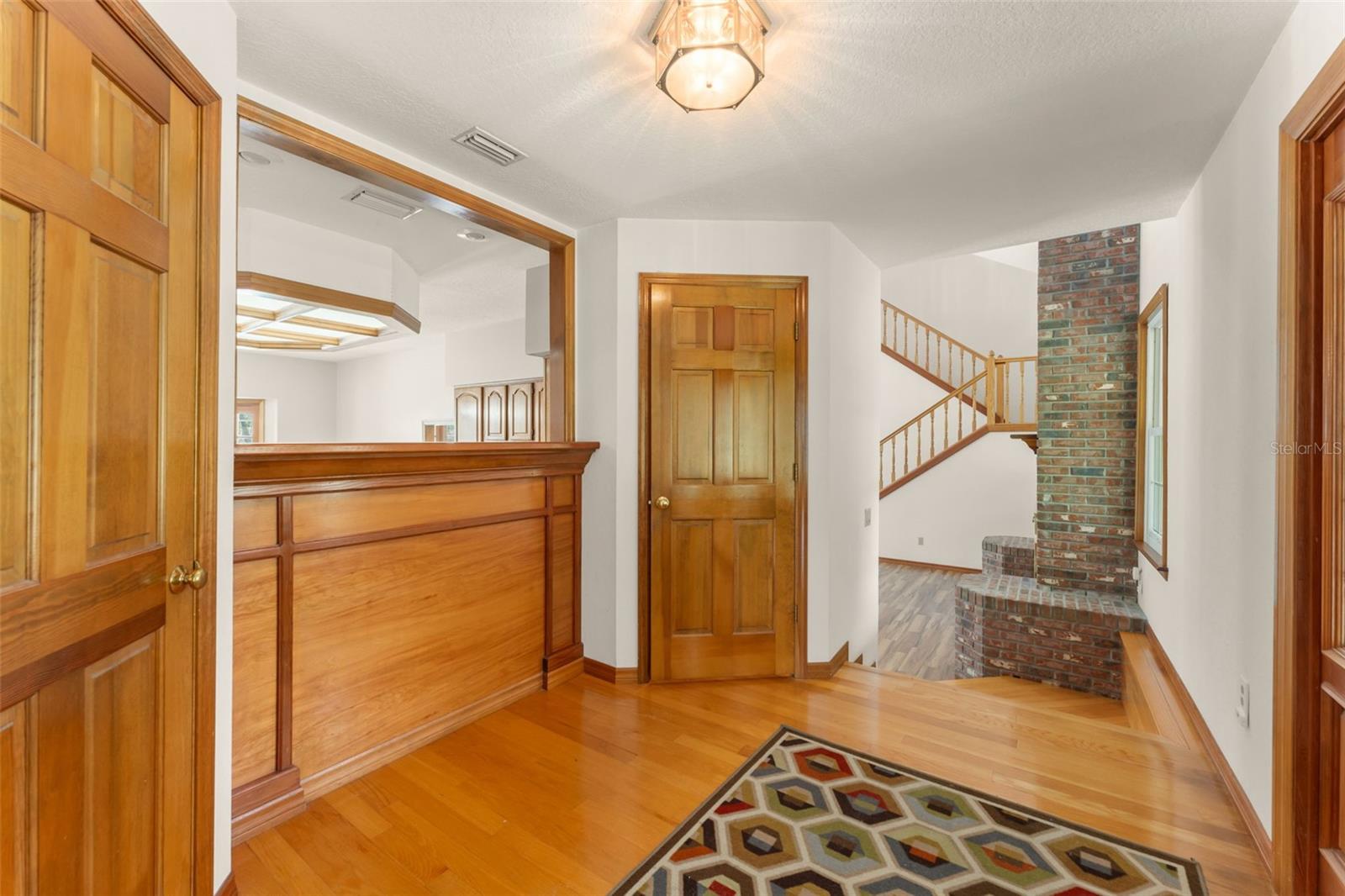 PICKETT DOWNS - Residential