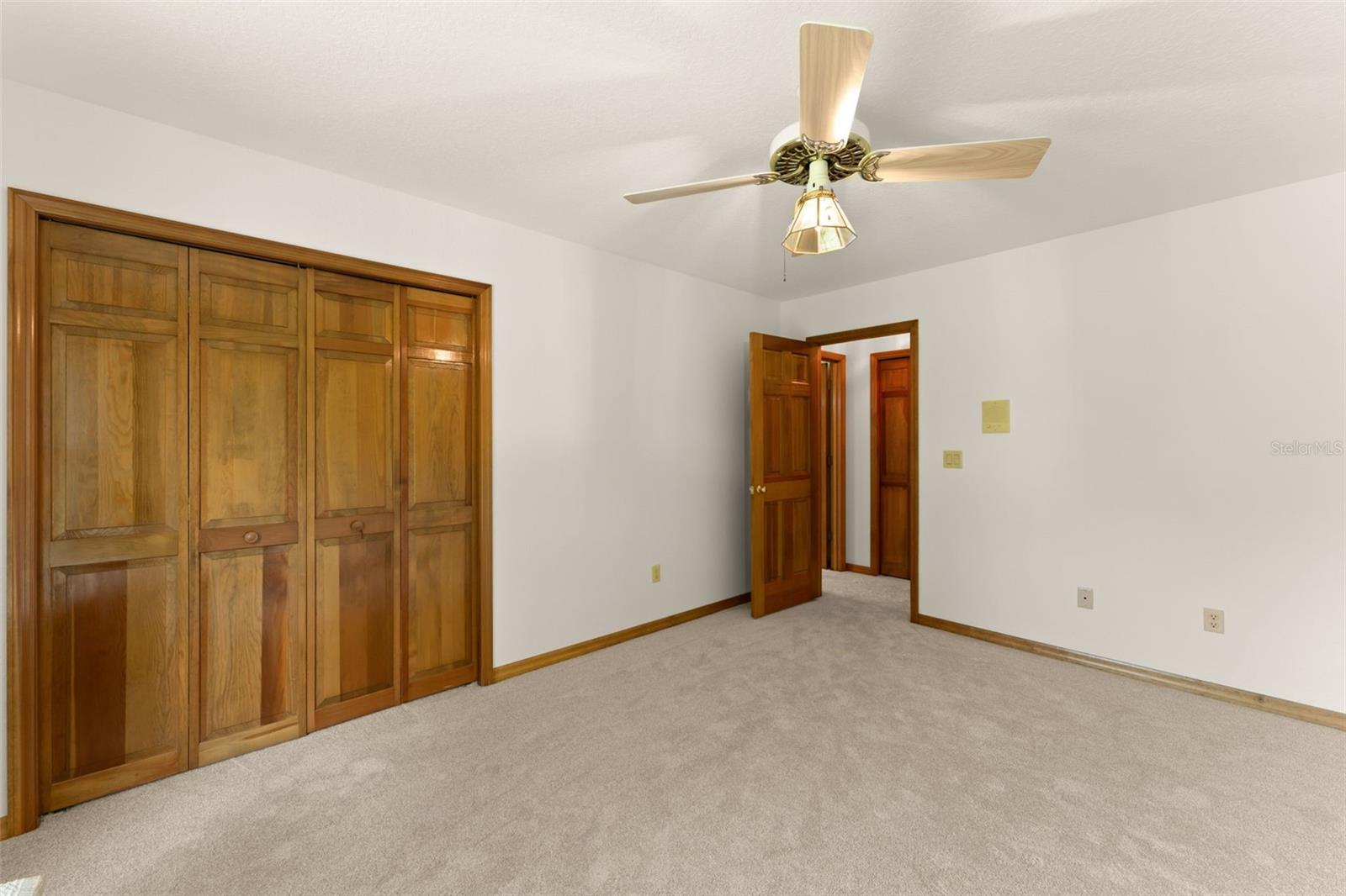 PICKETT DOWNS - Residential