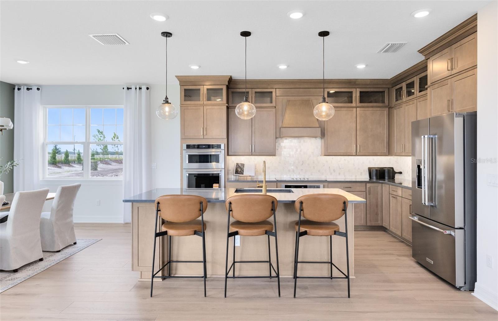 TWO RIVERS - Residential