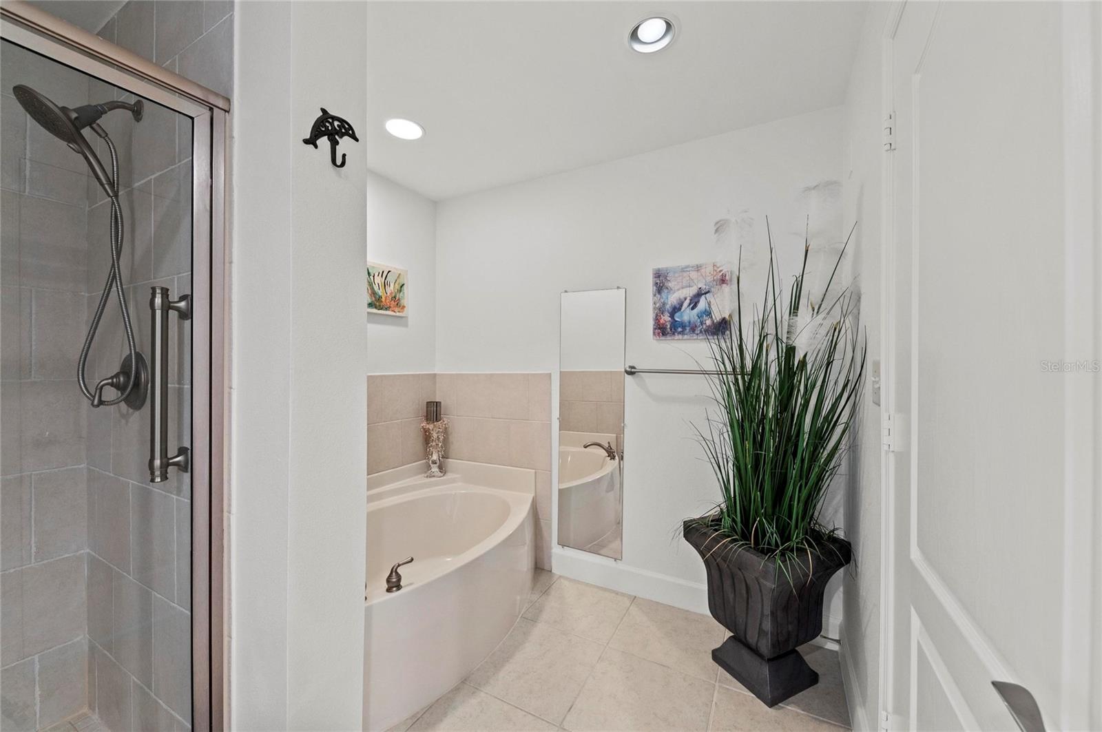 RIVER DANCE - Residential