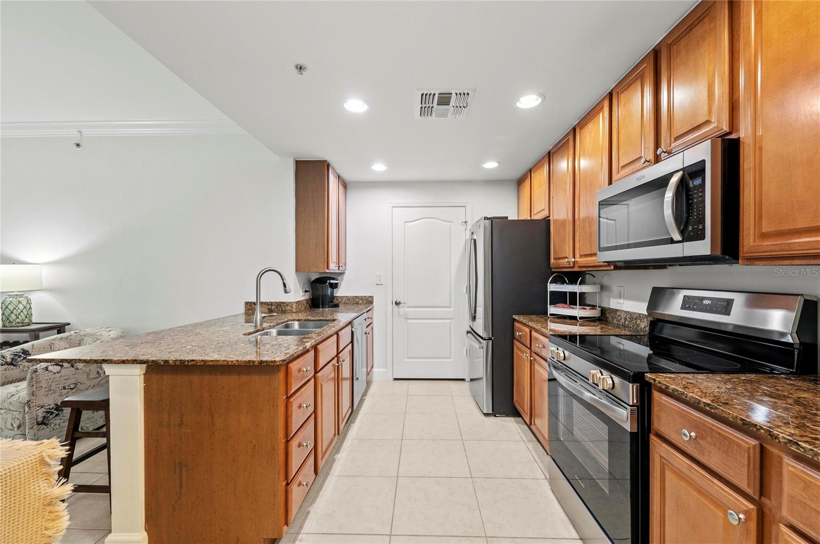 RIVER DANCE - Residential