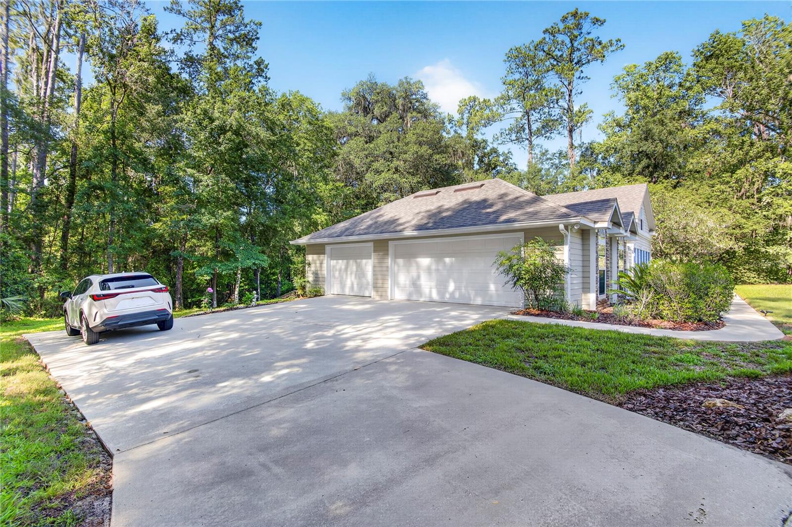PLANTATION GROVE FLETCHERS MILL - Residential