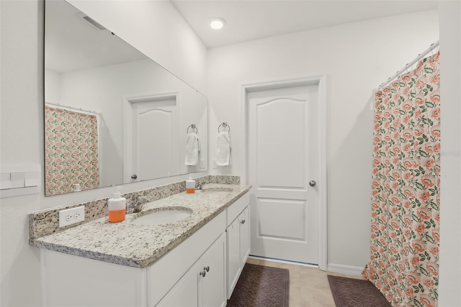 SORRENTO PINES PH 1A - Residential