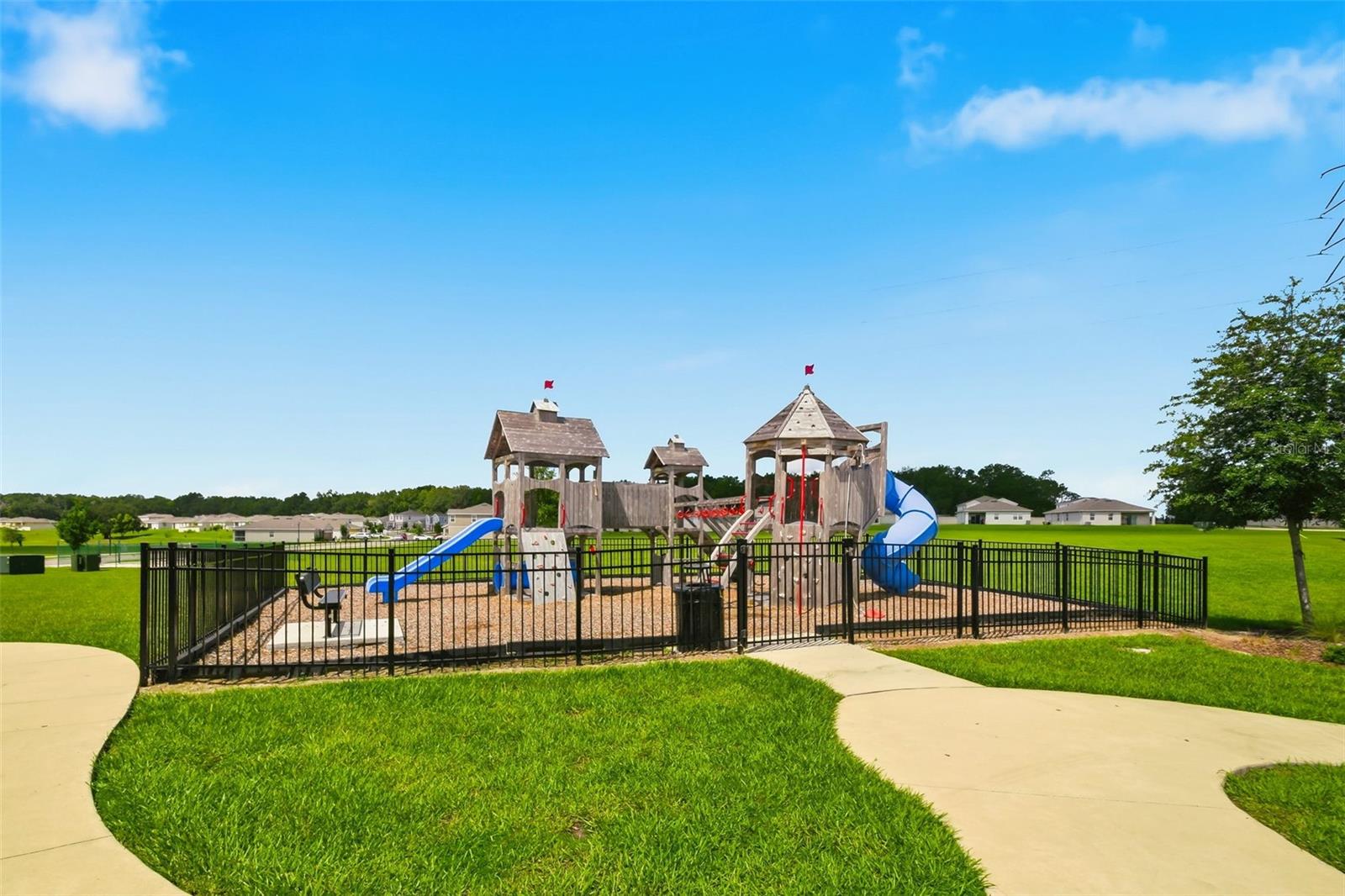 SORRENTO PINES PH 1A - Residential