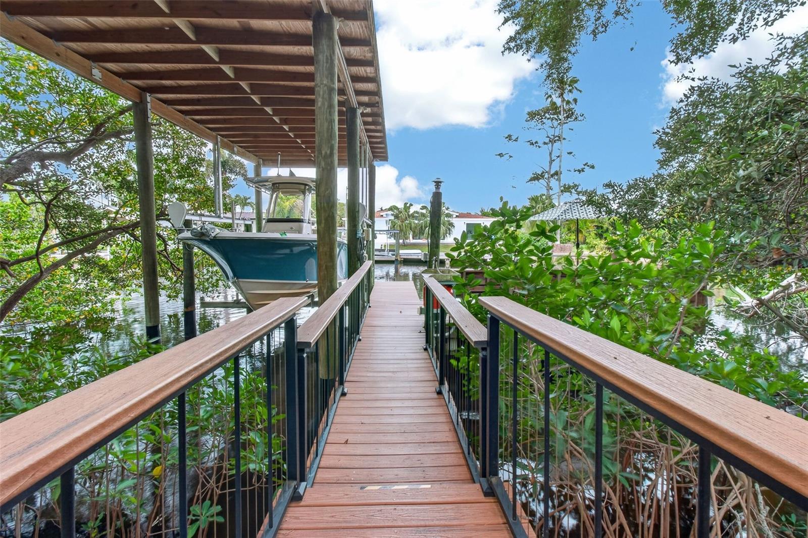 PLACIDO BAYOU - Residential