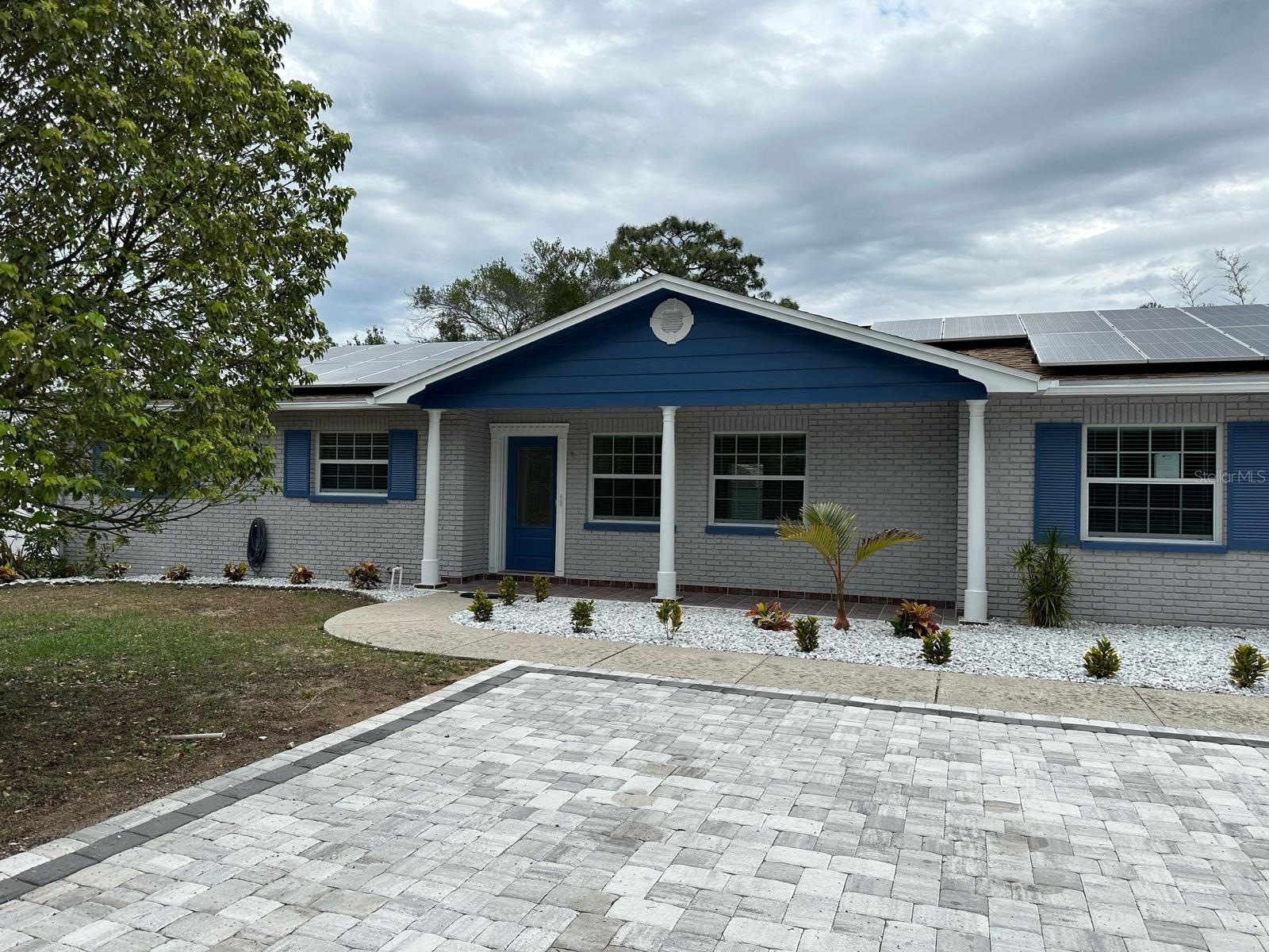 OAKLAN SUB - Residential Lease