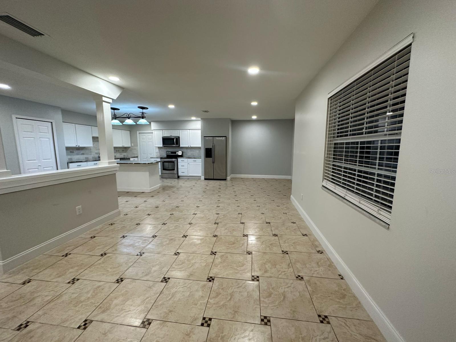 OAKLAN SUB - Residential Lease