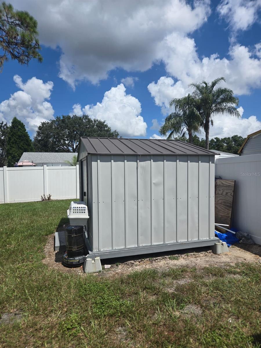 OAKLAN SUB - Residential Lease