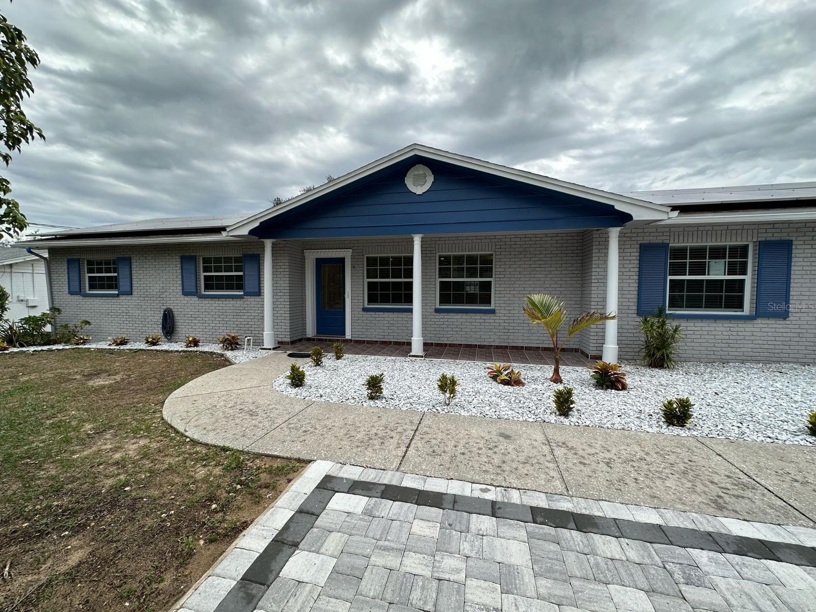 OAKLAN SUB - Residential Lease