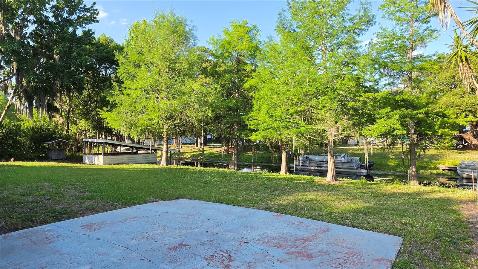 DAVIS SHORES - Residential