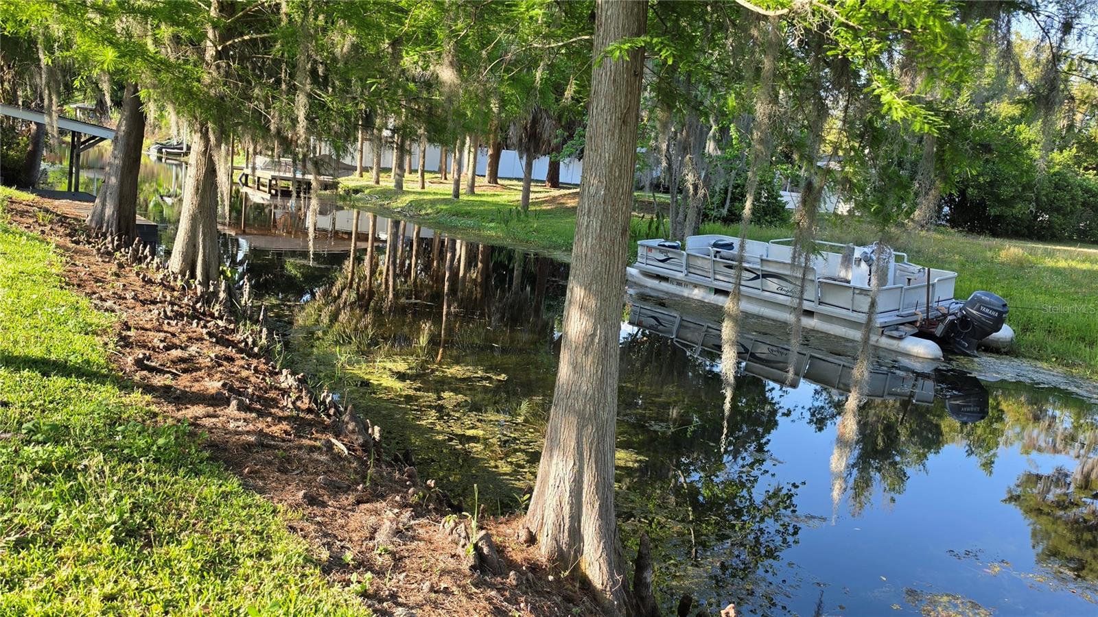 DAVIS SHORES - Residential
