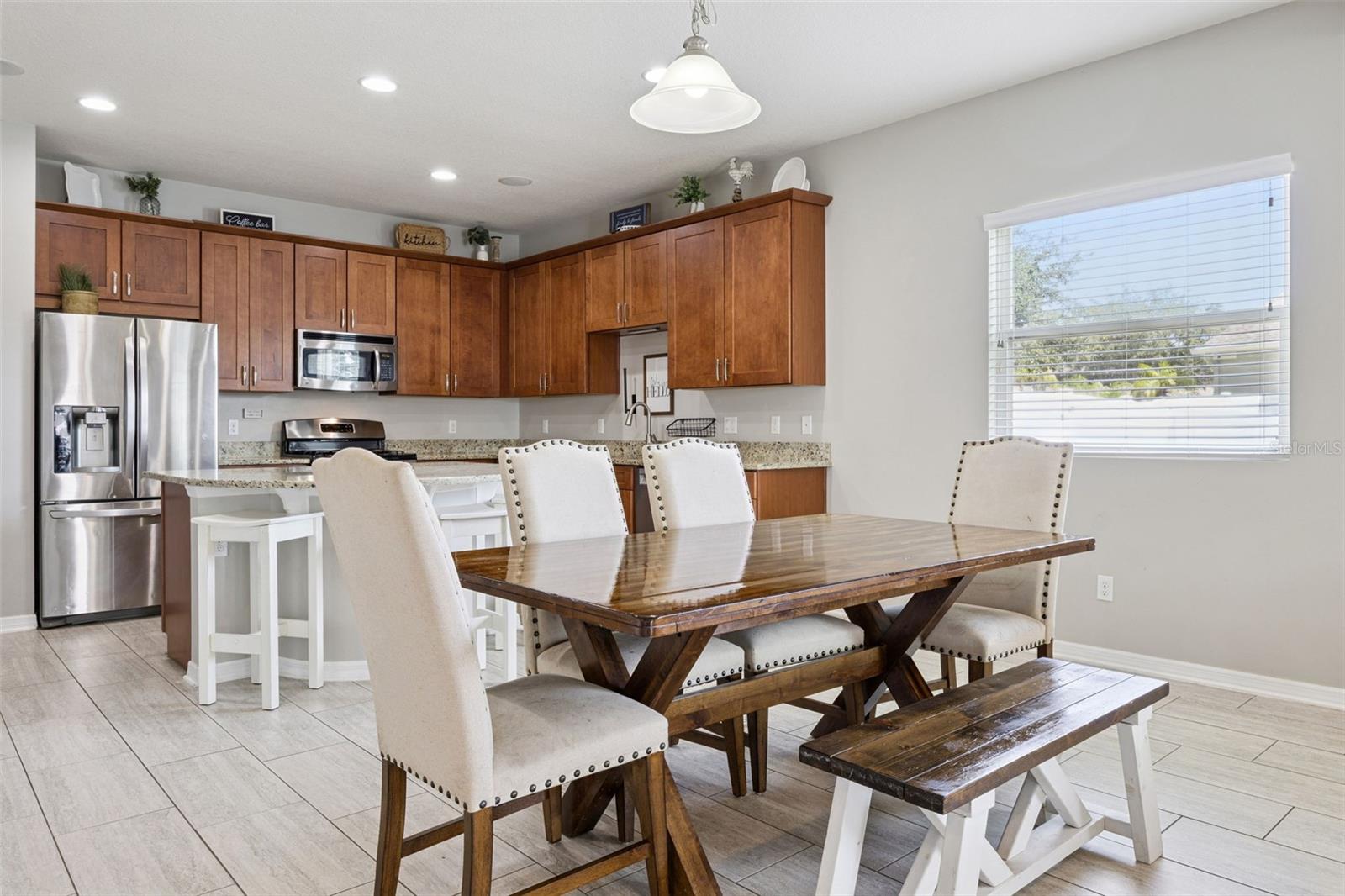 HAMMOCK POINTE - Residential