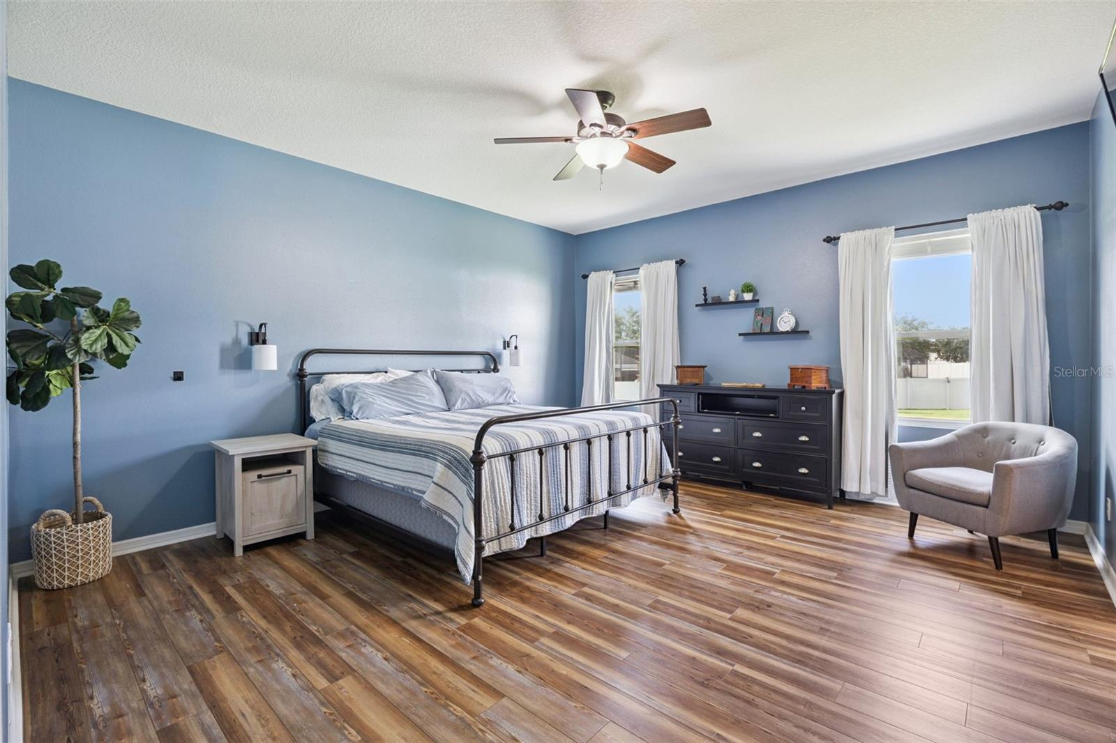 HAMMOCK POINTE - Residential