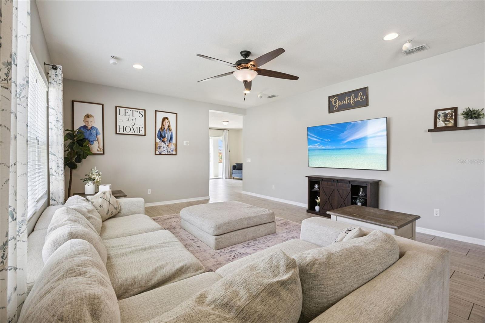 HAMMOCK POINTE - Residential