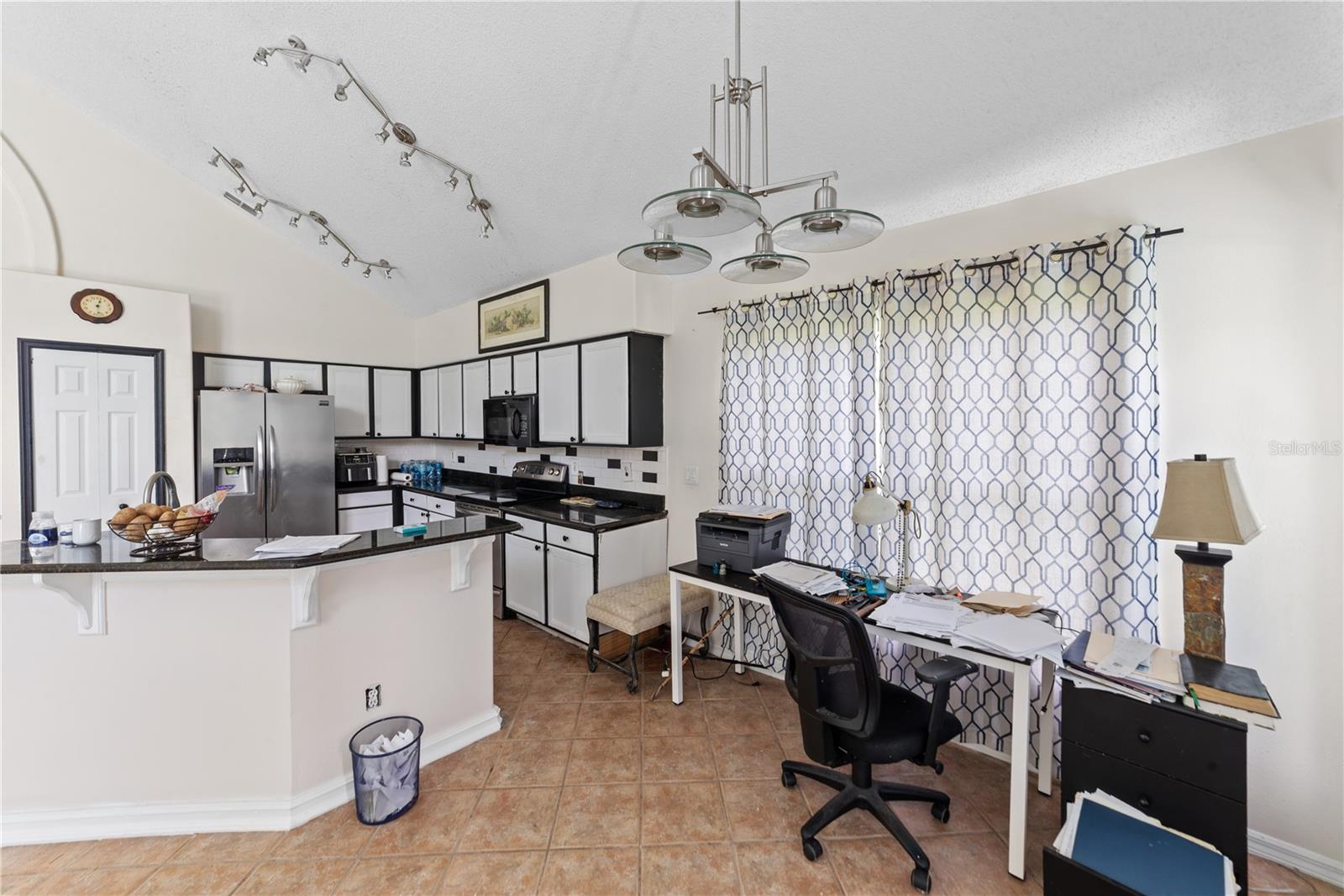CARILLON TR 301 AT - Residential