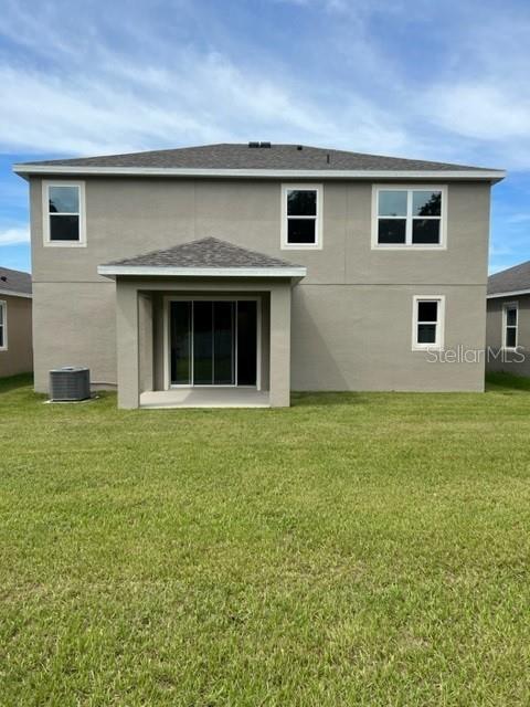 HANOVER LAKES - Residential