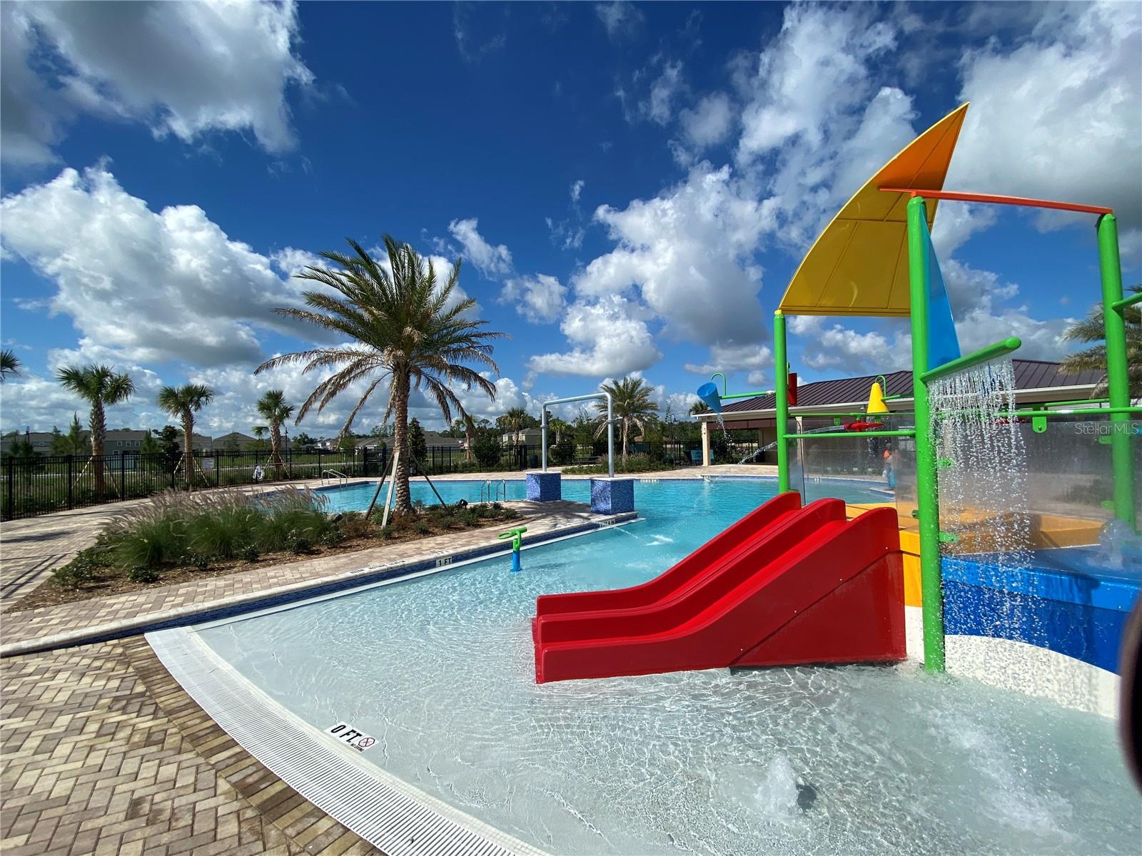 HANOVER LAKES - Residential