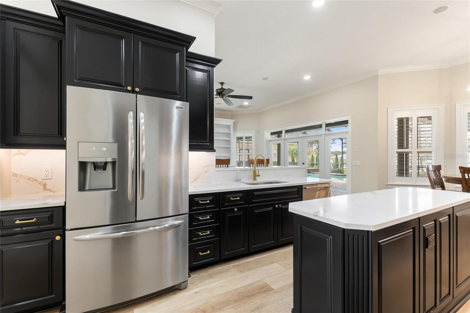 LAKE GIBSON SHORES - Residential