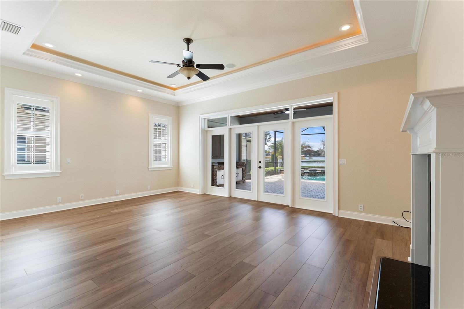 LAKE GIBSON SHORES - Residential