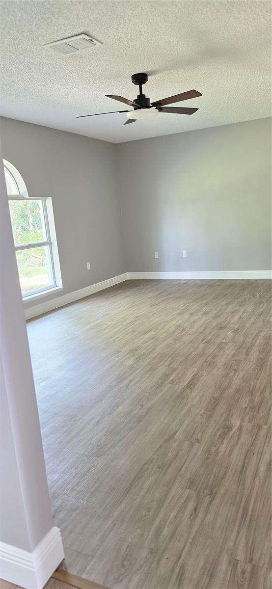 DELTONA LAKES UNIT 33 REP TR C - Residential