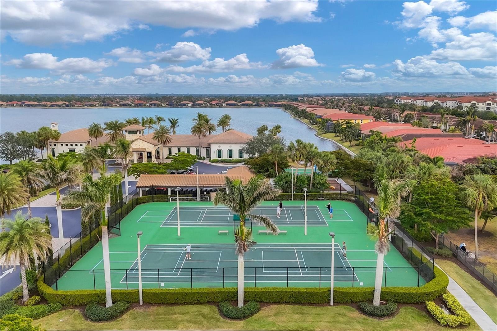 TOSCANA ISLES PH 6 UN 2 - Residential