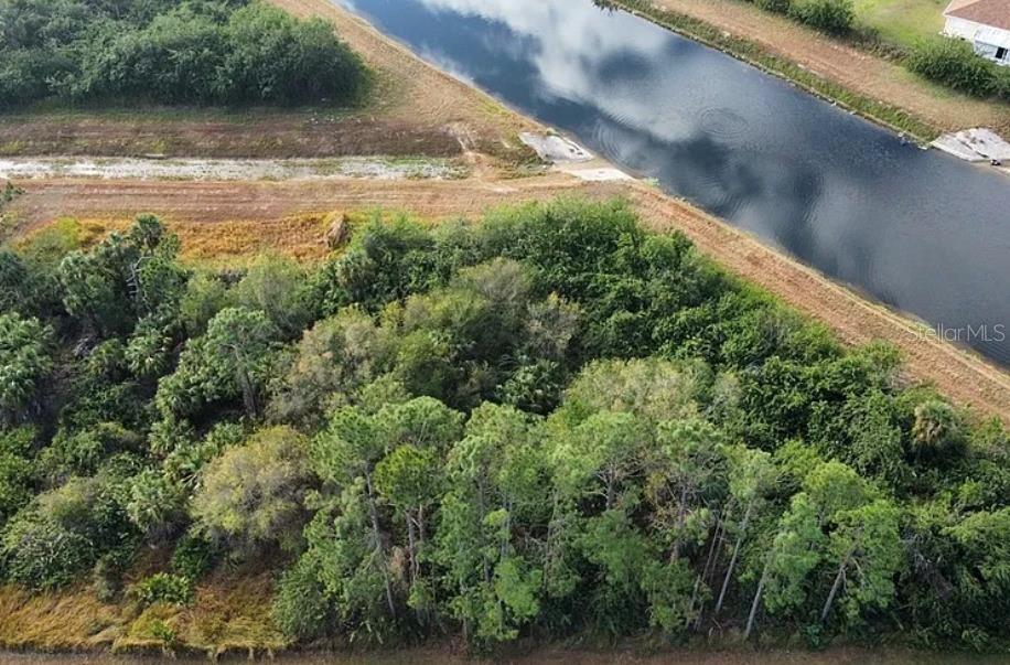 LEHIGH ACRES - Land