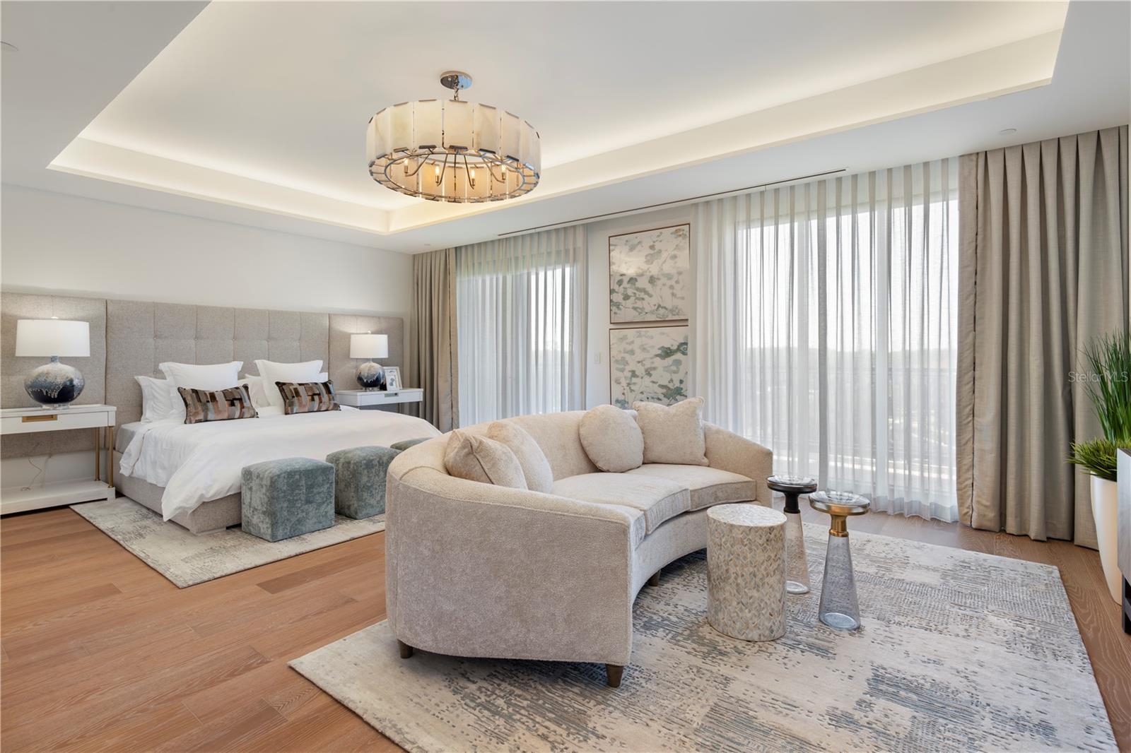 GOLDEN OAK-FLORIAN PARK CONDOMINIUM - Residential